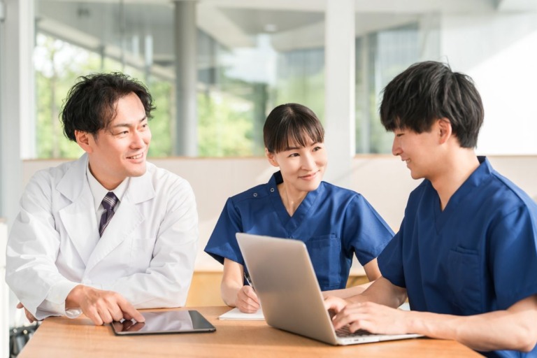 病院のホームページ作成で失敗しない選び方と制作会社の見極め方のポイント
